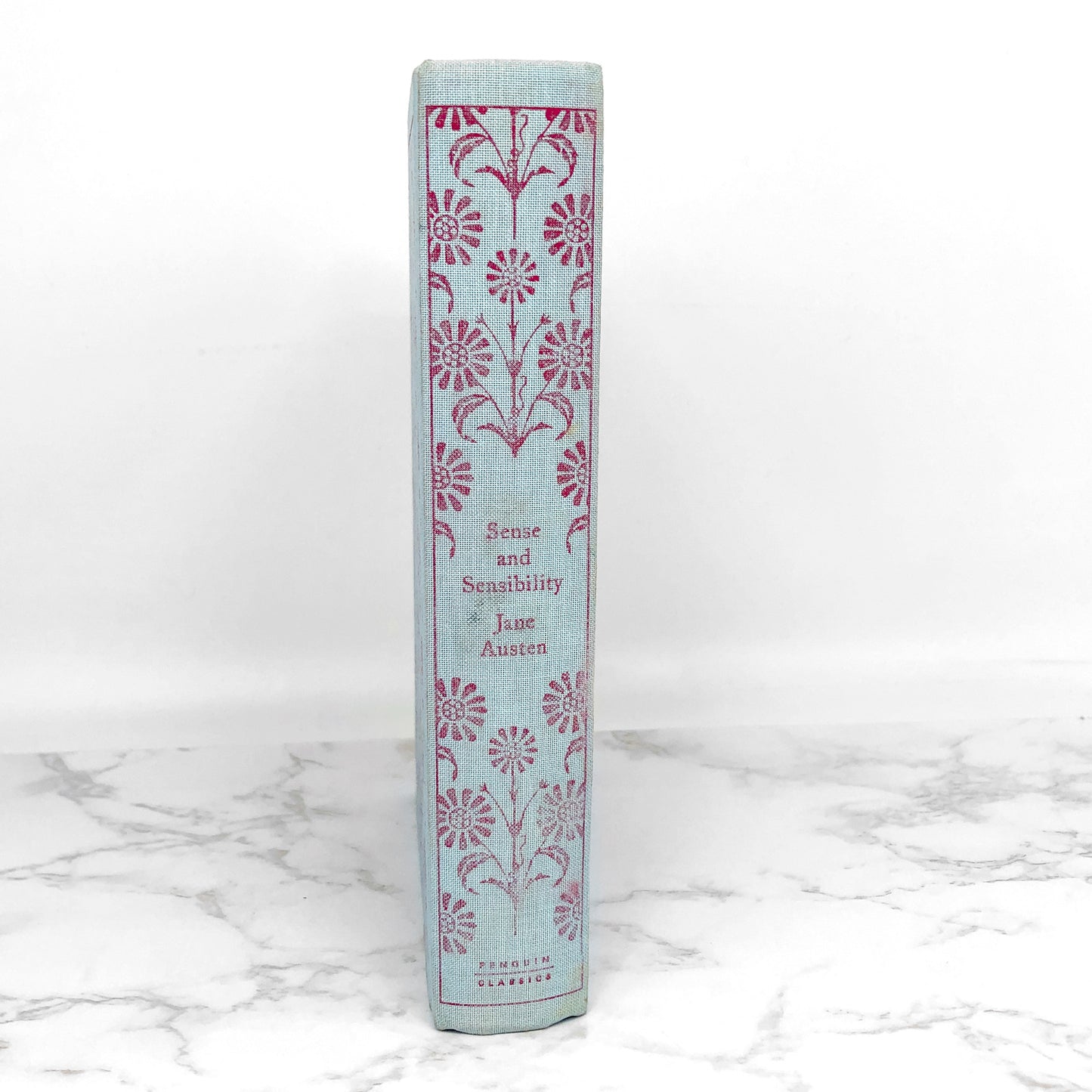 Sense and Sensibility by Jane Austen [PENGUIN CLASSIC HARDCOVER]