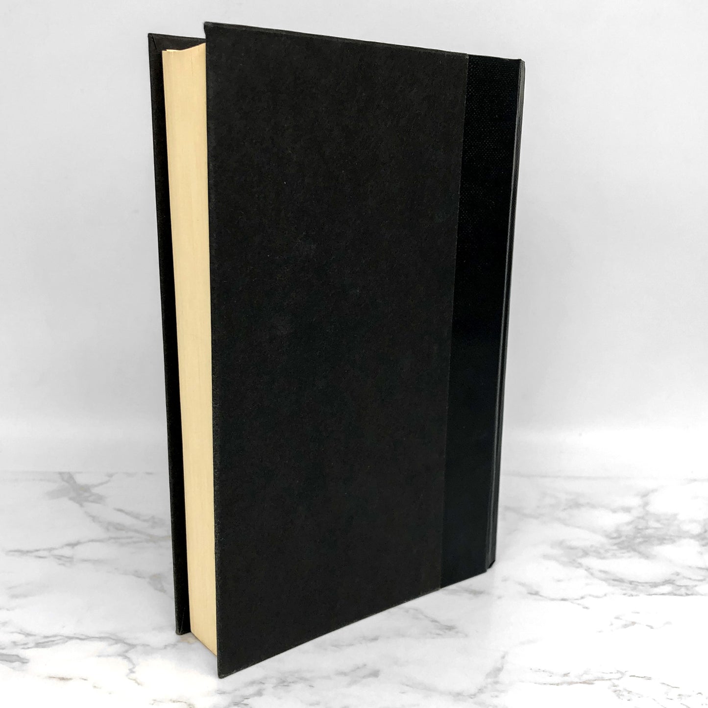 The Servants of Twilight by Dean Koontz [FIRST HARDCOVER EDITION] 1990 • Berkley