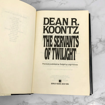 The Servants of Twilight by Dean Koontz [FIRST HARDCOVER EDITION] 1990 • Berkley