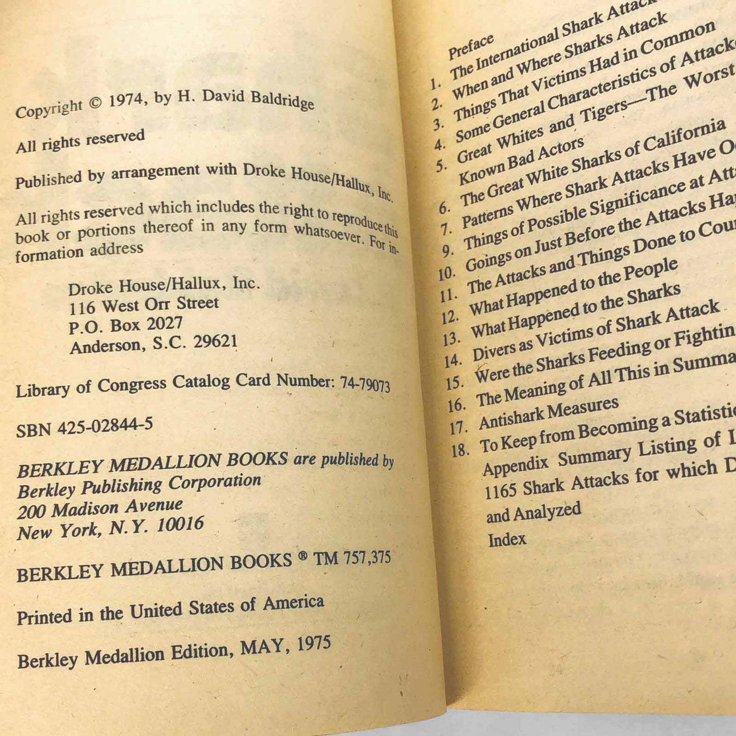 Shark Attack: True Tales of Shark Attacks on Man by H. David Baldridge [FIRST PAPERBACK PRINTING] 1975 • Berkley