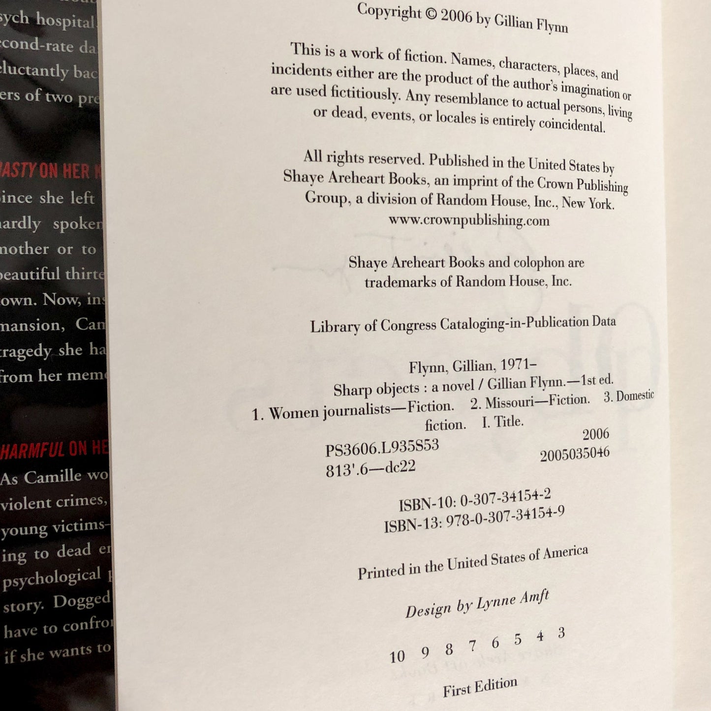 Sharp Objects by Gillian Flynn SIGNED! [FIRST EDITION] 2006 • Shaye Areheart Books