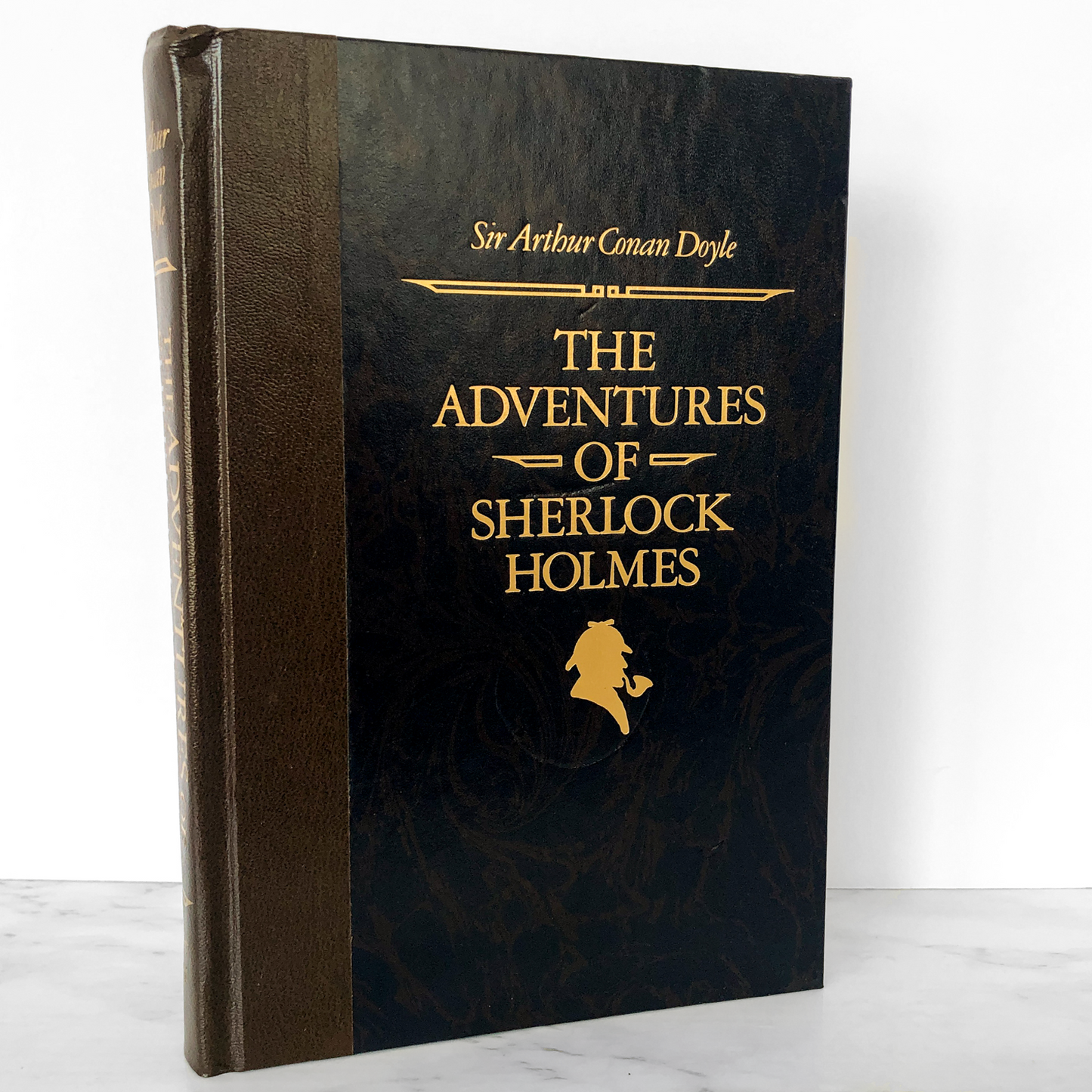 The Adventures of Sherlock Holmes by Sir Arthur Conan Doyle [ILLUSTRATED DIGEST EDITION / 1987]