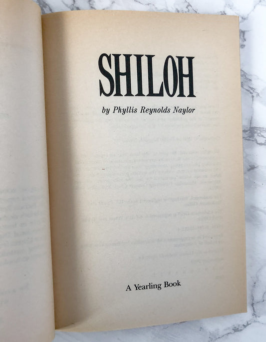 Shiloh by Phyllis Reynolds Naylor SIGNED! [FIRST PAPERBACK PRINTING / 1992]