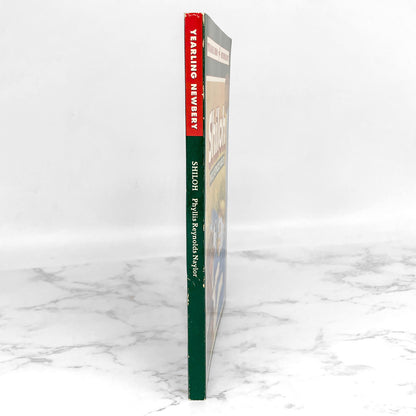 Shiloh by Phyllis Reynolds Naylor [TRADE PAPERBACK] 1992