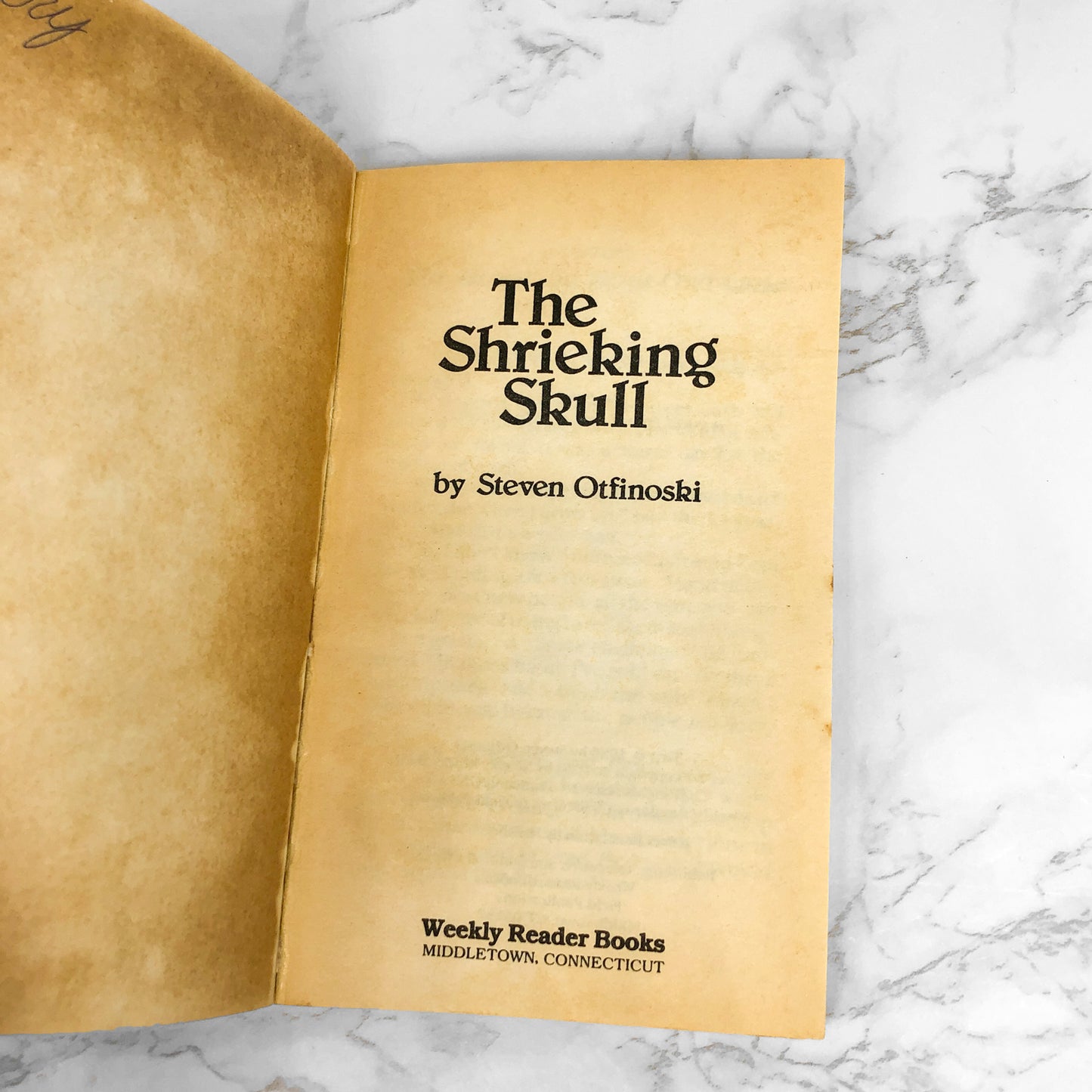The Shrieking Skull by Steven Otfinoski [1988 PAPERBACK]