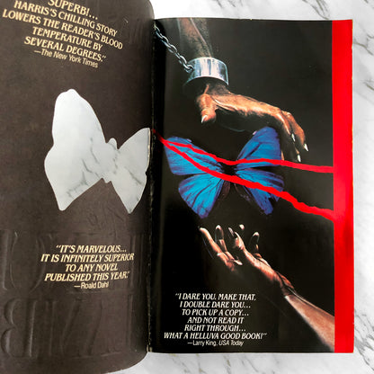 The Silence of the Lambs by Thomas Harris [FIRST PAPERBACK PRINTING / 1989]