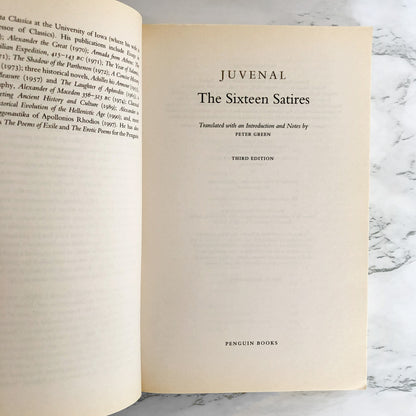 The Sixteen Satires by Juvenal [PENGUIN CLASSICS PAPERBACK] 2004