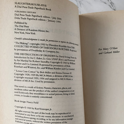 Slaughterhouse Five by Kurt Vonnegut [2005 TRADE PAPERBACK] - Bookshop Apocalypse