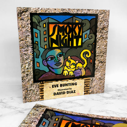 Smoky Night by Eve Bunting & illustrated by David Díaz [FIRST EDITION • FIRST PRINTING] 1994