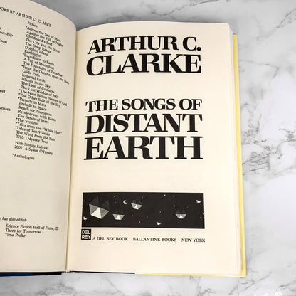 The Songs of Distant Earth by Arthur C. Clarke [FIRST EDITION / FIRST PRINTING] 1986