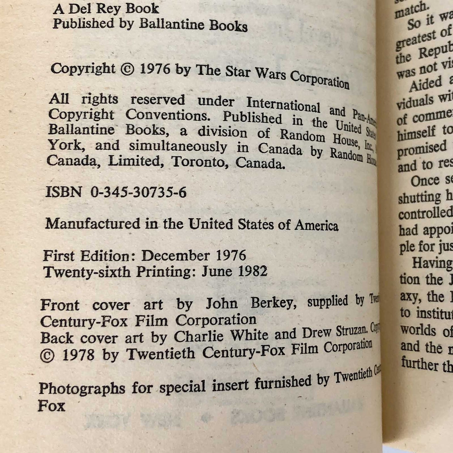 Star Wars: From the Adventures of Luke Skywalker by George Lucas [1982 PAPERBACK]