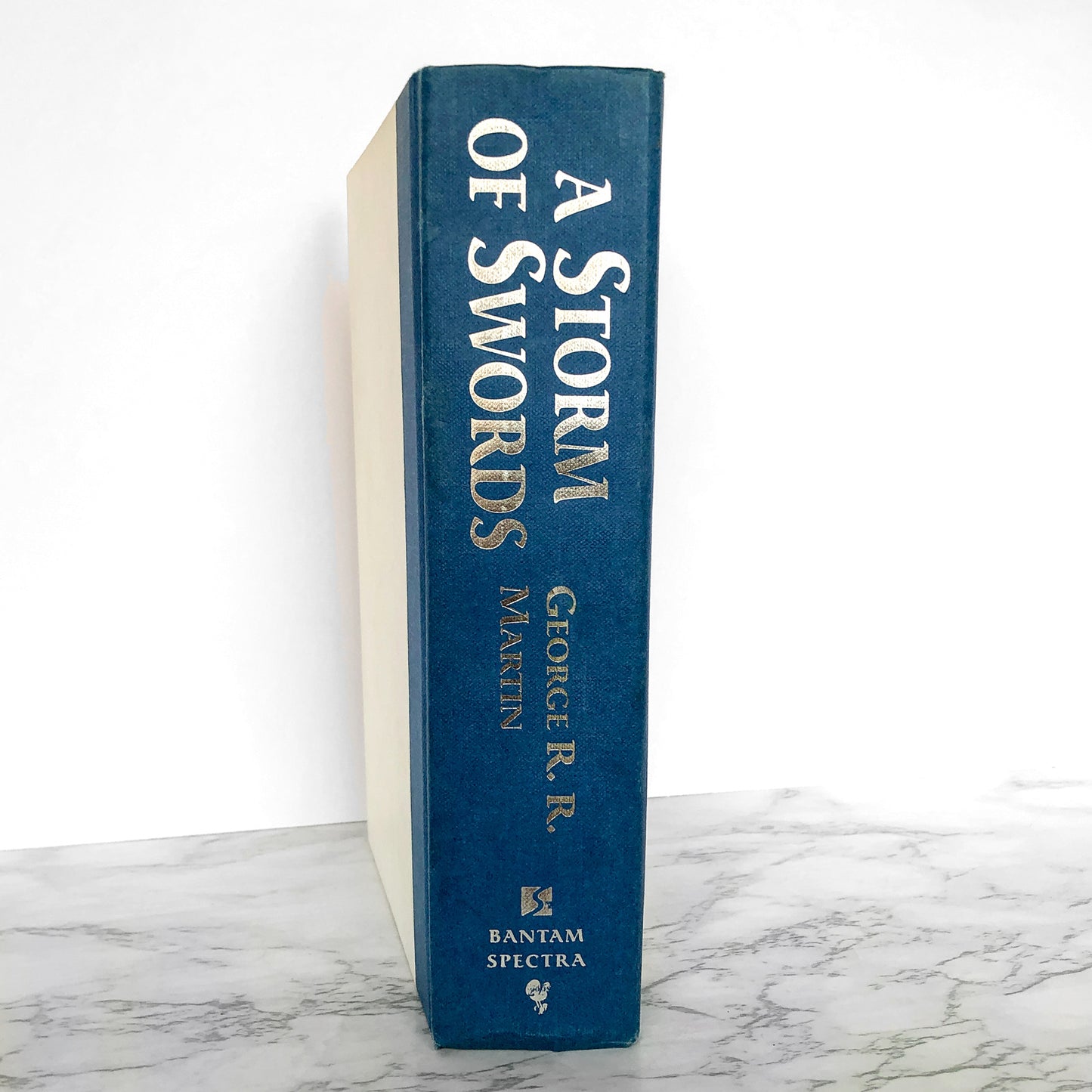 A Storm of Swords by George R.R. Martin [FIRST EDITION] 2000 • Bantam Spectra