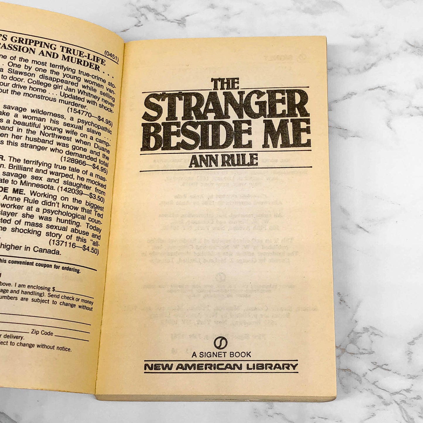 The Stranger Beside Me by Ann Rule [1981 PAPERBACK]