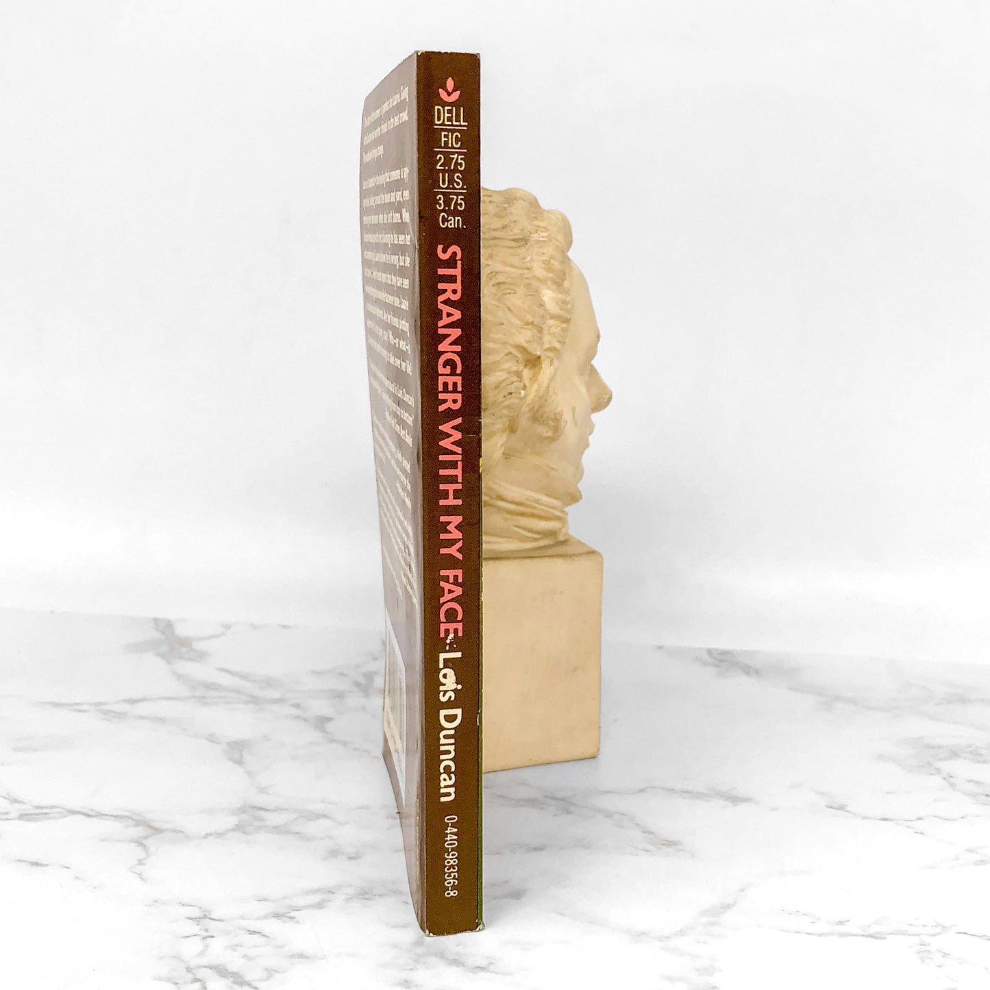 Stranger with My Face by Lois Duncan [FIRST PAPERBACK EDITION] 1982 • Near Mint!