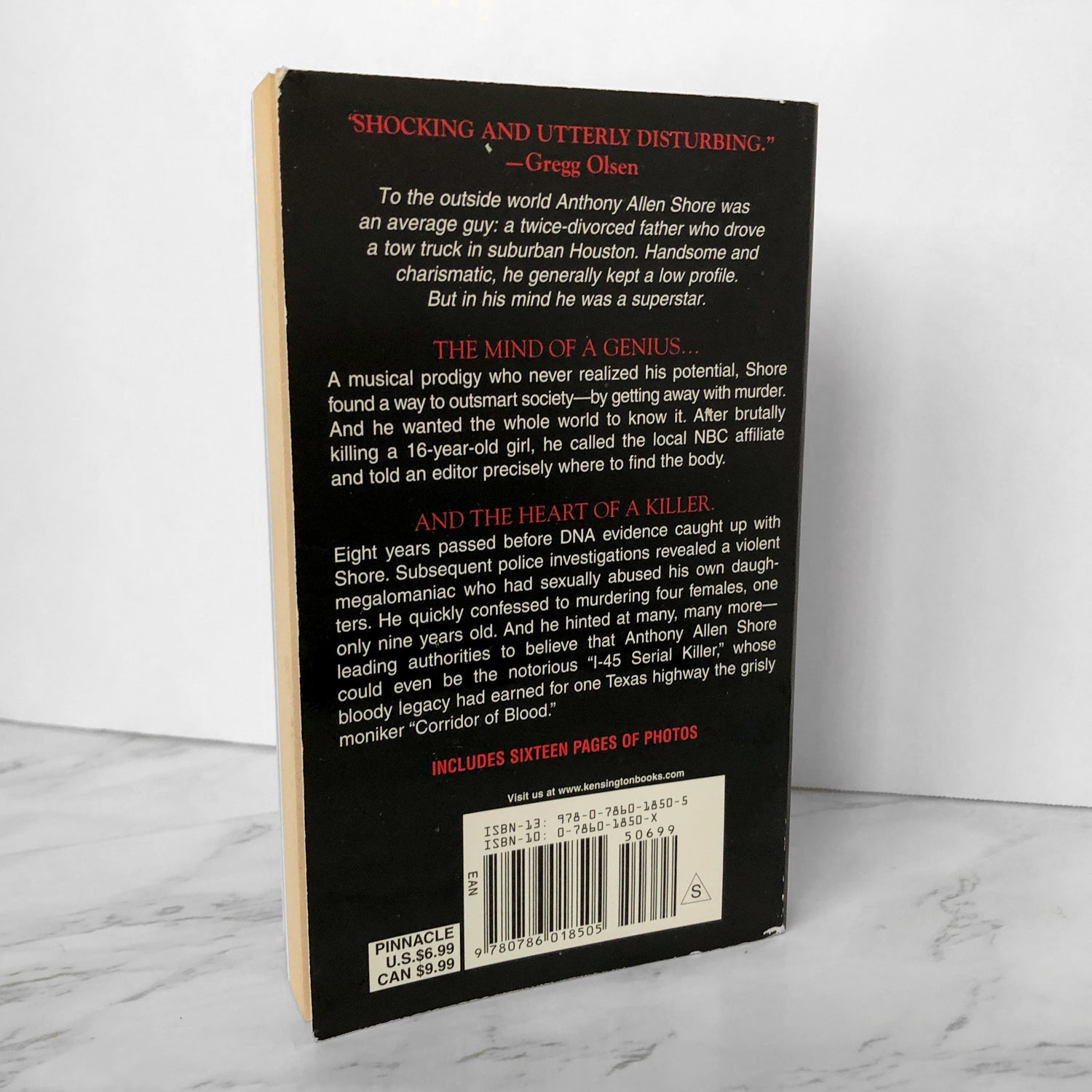 Strangler by Corey Mitchell [FIRST EDITION / 2007] - Bookshop Apocalypse