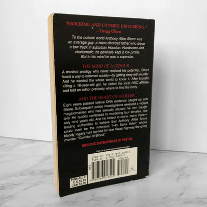 Strangler by Corey Mitchell [FIRST EDITION / 2007] - Bookshop Apocalypse