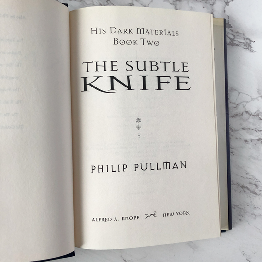 The Subtle Knife by Philip Pullman [FIRST PRINTING] - Bookshop Apocalypse