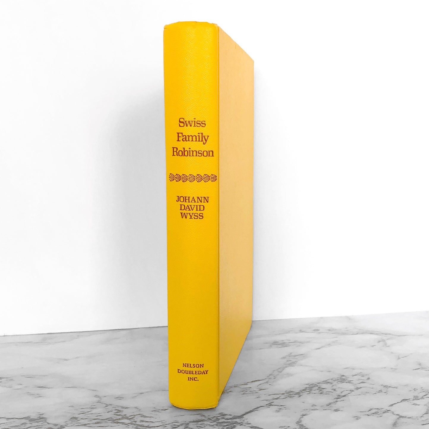 The Swiss Family Robinson by Johann David Wyss [VINTAGE ILLUSTRATED HARDCOVER / 1954]