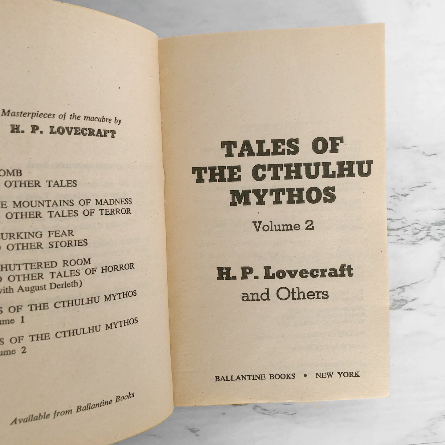Tales of the Cthulhu Mythos Vol. 2 by H.P. Lovecraft & Others [1974 PAPERBACK]
