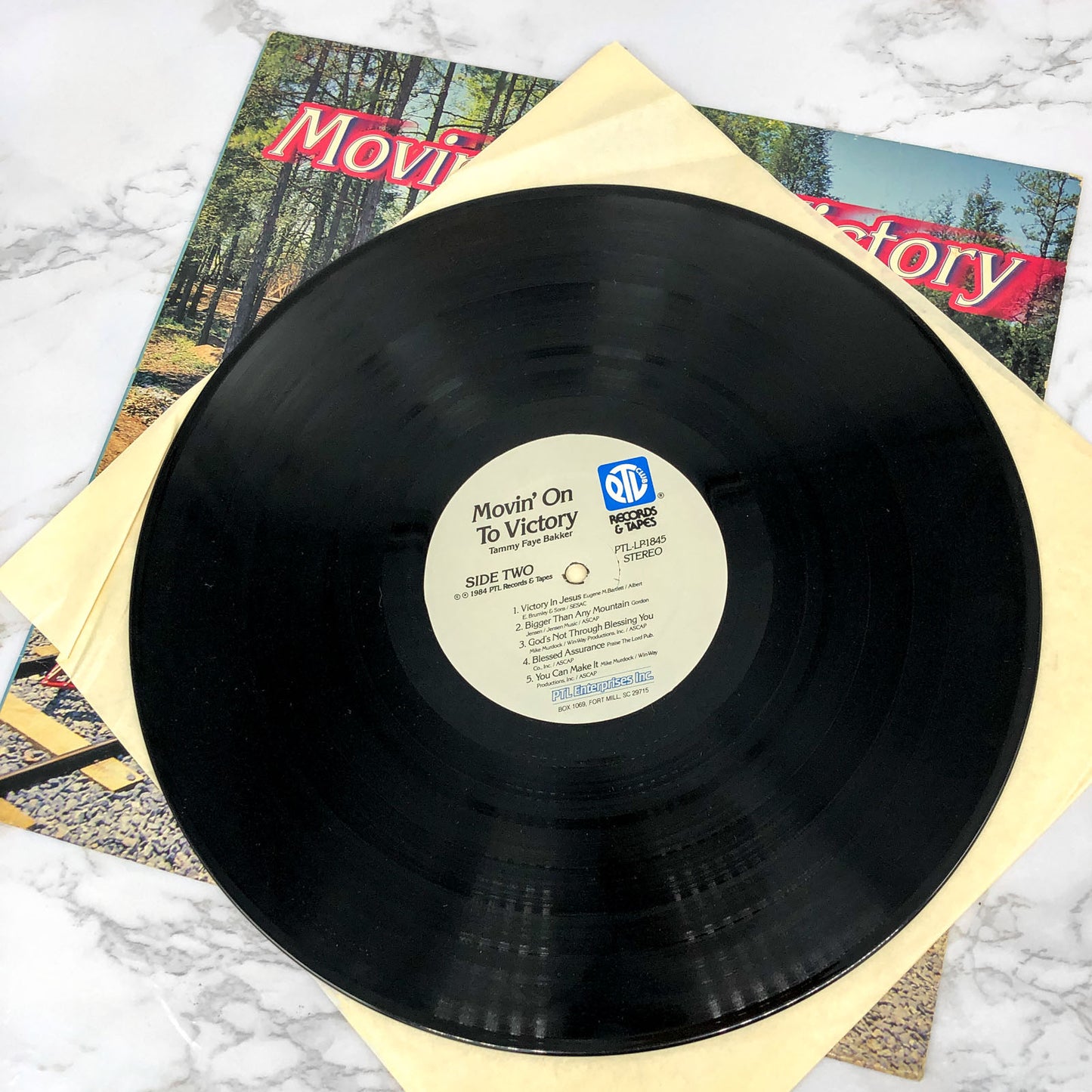 Tammy Faye Bakker – Movin' On To Victory [VINYL LP] 1984 • PTL
