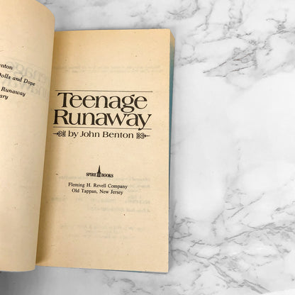 Teenage Runaway by John Benton [1976 PAPERBACK]