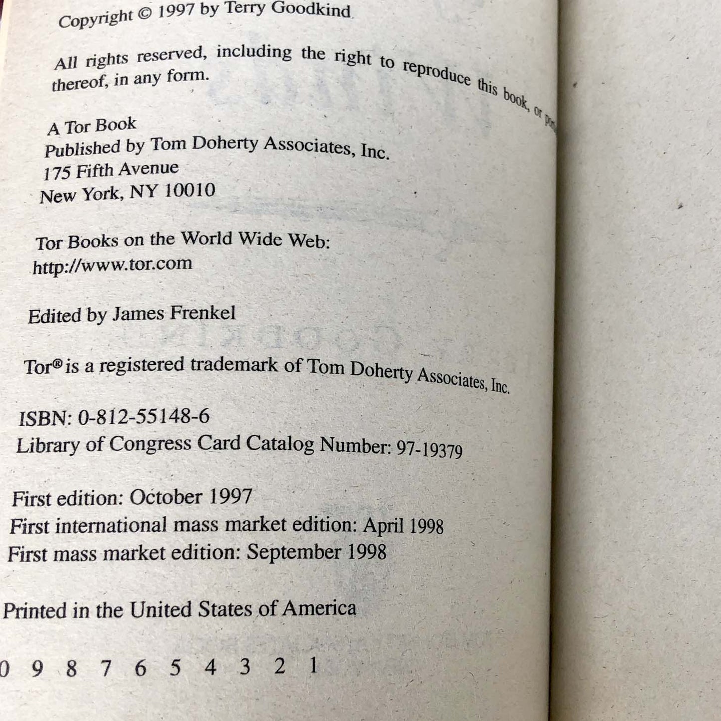 Temple of the Winds by Terry Goodkind [FIRST PAPERBACK PRINTING] 1998