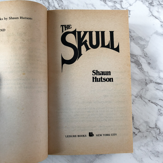 The Skull by Shaun Hutson [FIRST EDITION PAPERBACK / 1989] - Bookshop Apocalypse