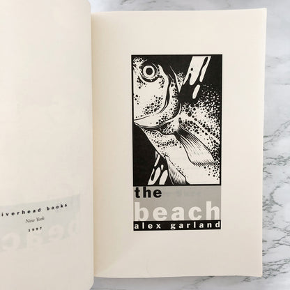 The Beach by Alex Garland [FIRST PAPERBACK PRINTING / 1997]