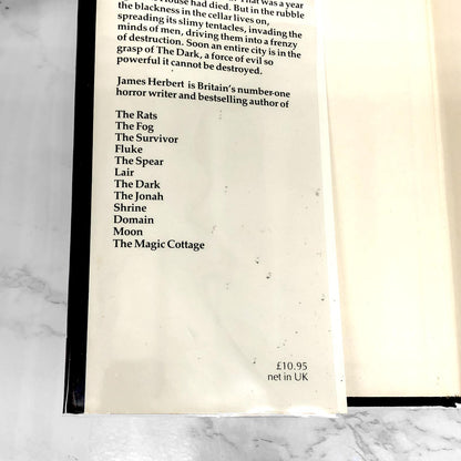 The Dark by James Herbert [U.K. FIRST EDITION] 1980