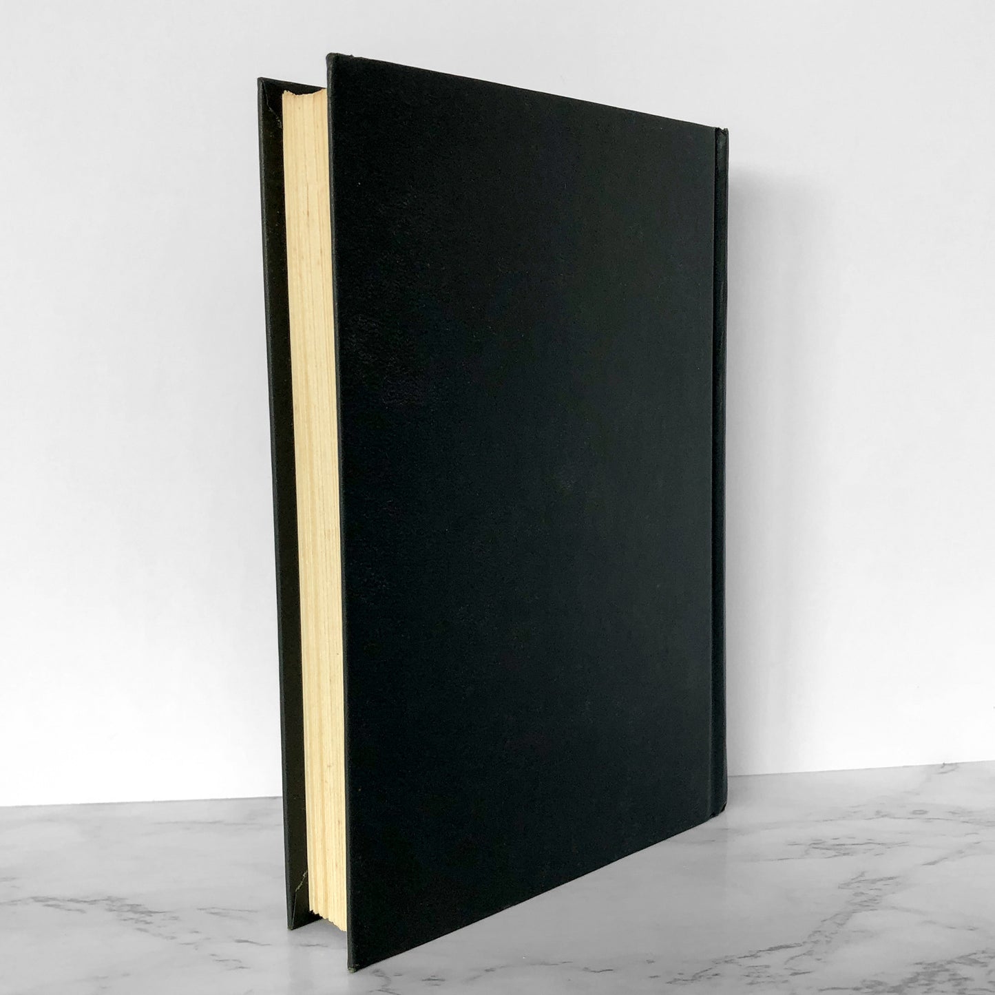 The Entity by Frank De Felitta [FIRST BOOK CLUB EDITION] 1978 • G.P. Putnam's Sons