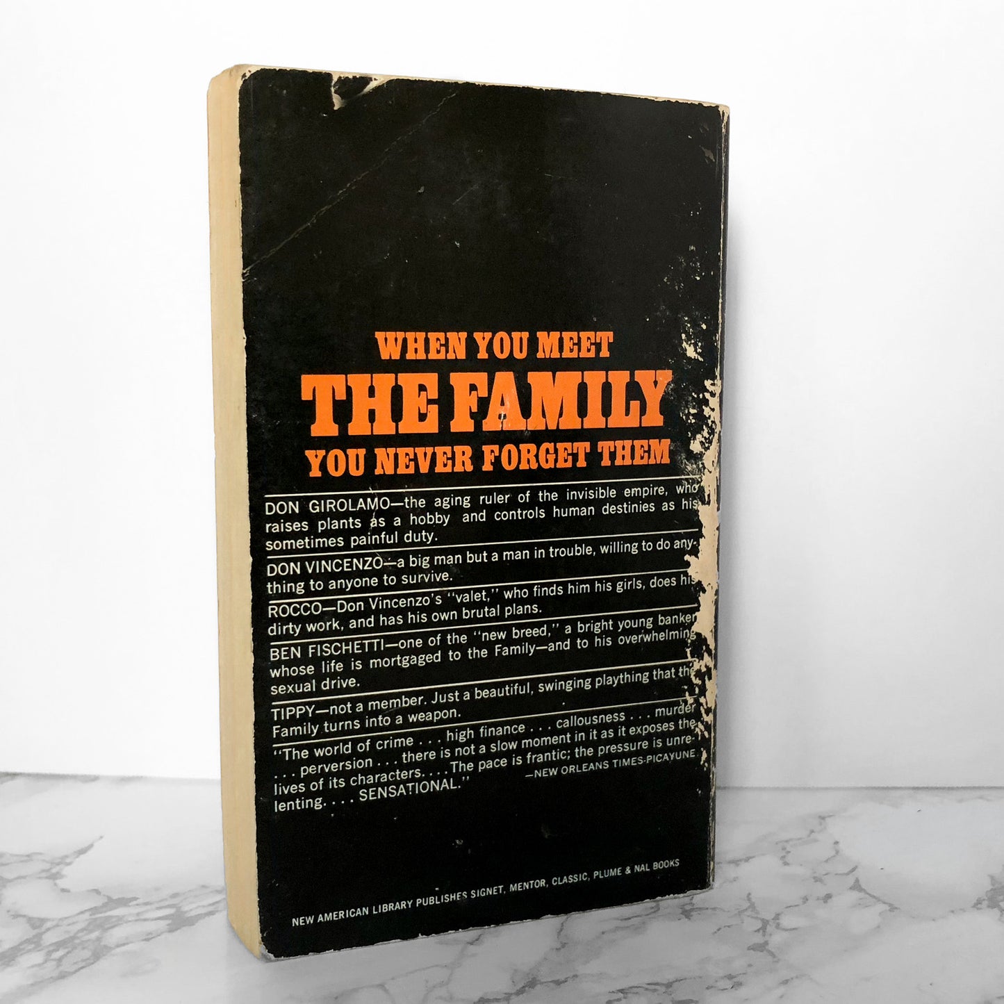 The Family by Leslie Waller [1969 PAPERBACK]