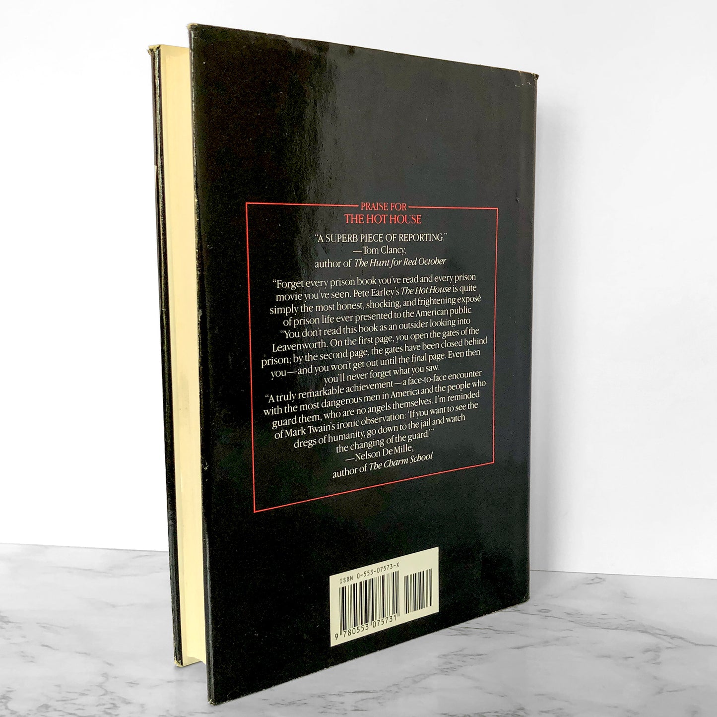 The Hot House: Life Inside Leavenworth Prison by Pete Earley [FIRST EDITION]