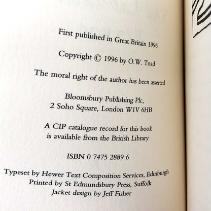 The Labrador Fiasco by Margaret Atwood [U.K. FIRST EDITION] 1996 ❧ A Bloombury Quid