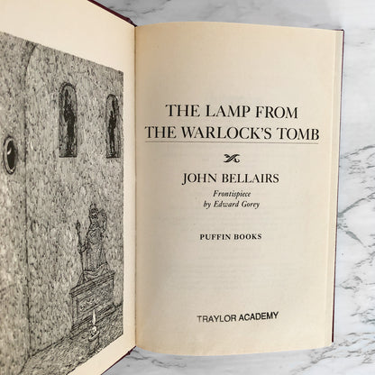 The Lamp from the Warlock's Tomb by John Bellairs [PERMABOUND HARDBACK] 1999 • Puffin