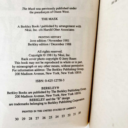 The Mask by Dean Koontz [1988 PAPERBACK]