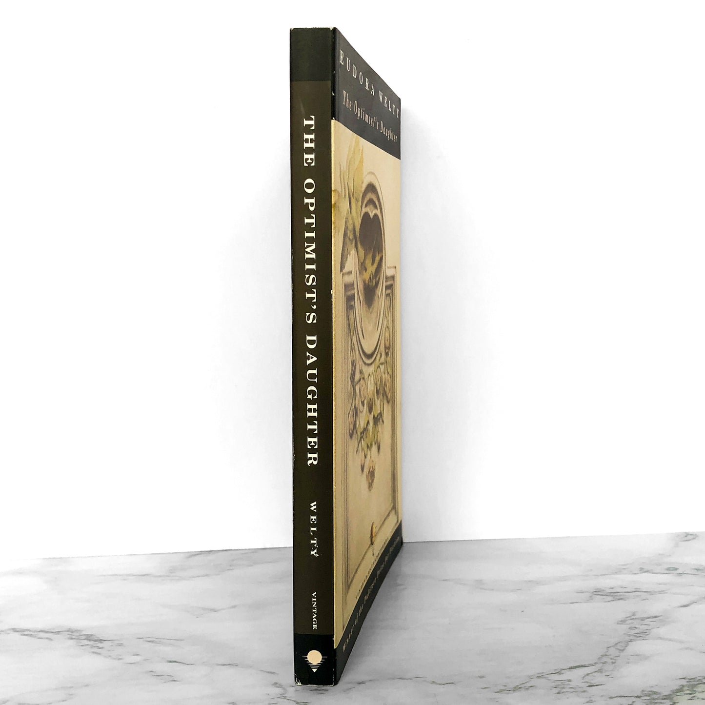 The Optimist's Daughter by Eudora Welty [TRADE PAPERBACK / 1990]