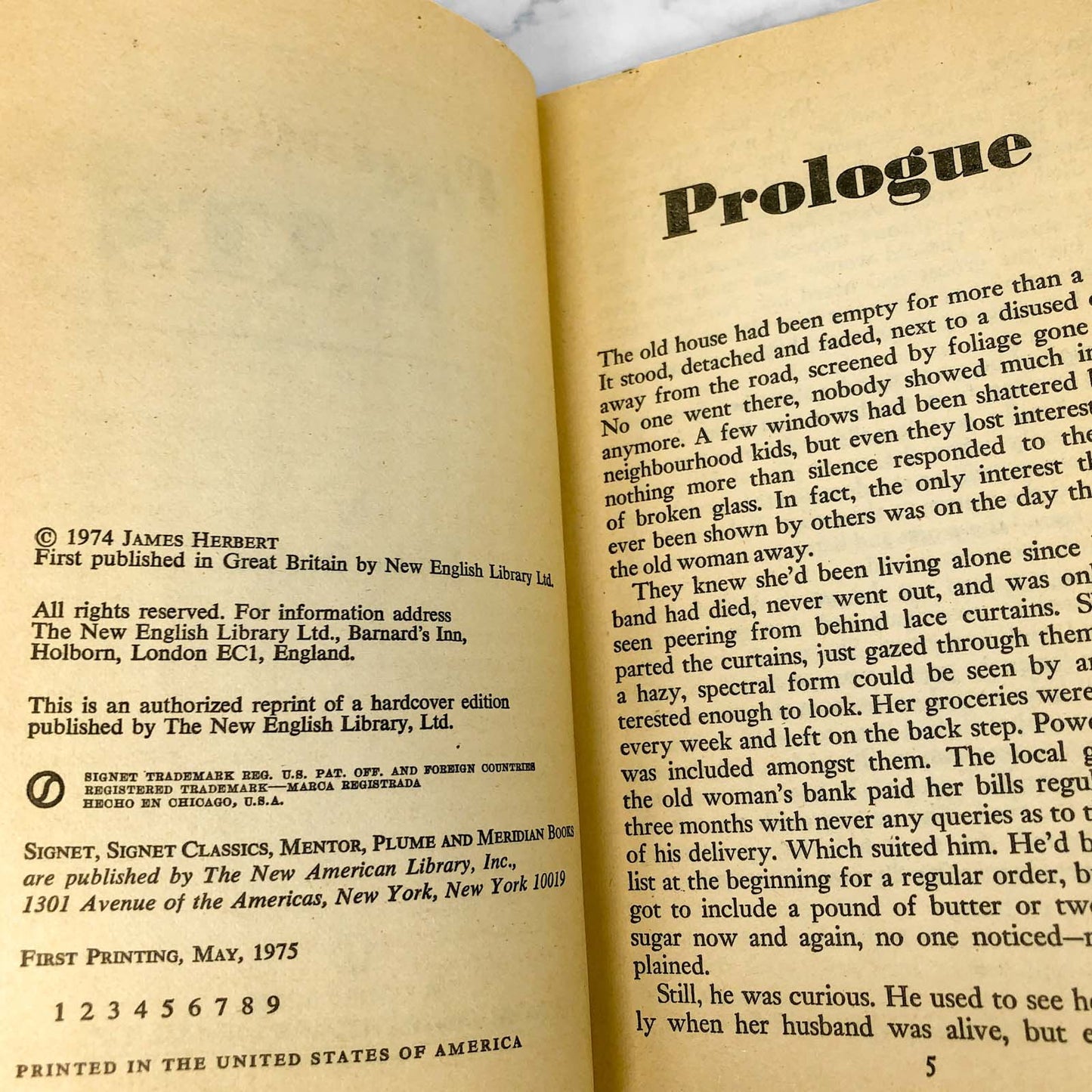 The Rats by James Herbert [FIRST PAPERBACK PRINTING] 1975