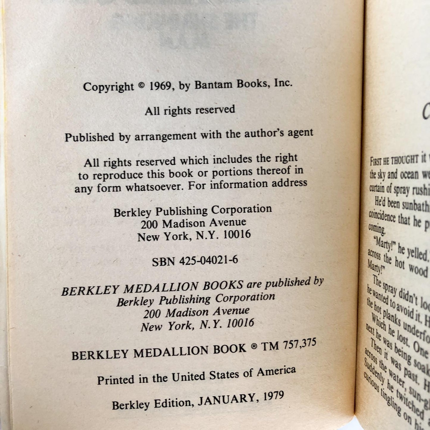 The Shrinking Man by Richard Matheson [BERKLEY PAPERBACK / 1979]