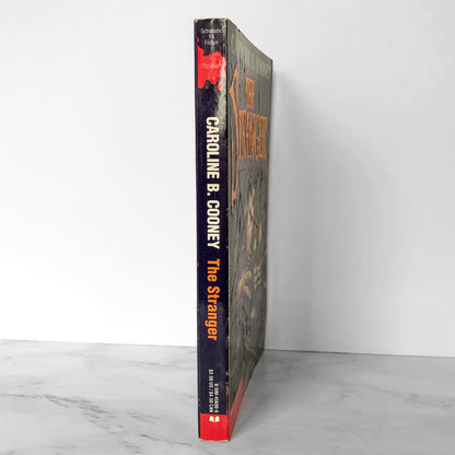 The Stranger by Caroline B. Cooney [FIRST PRINTING / 1993] Point Horror #57