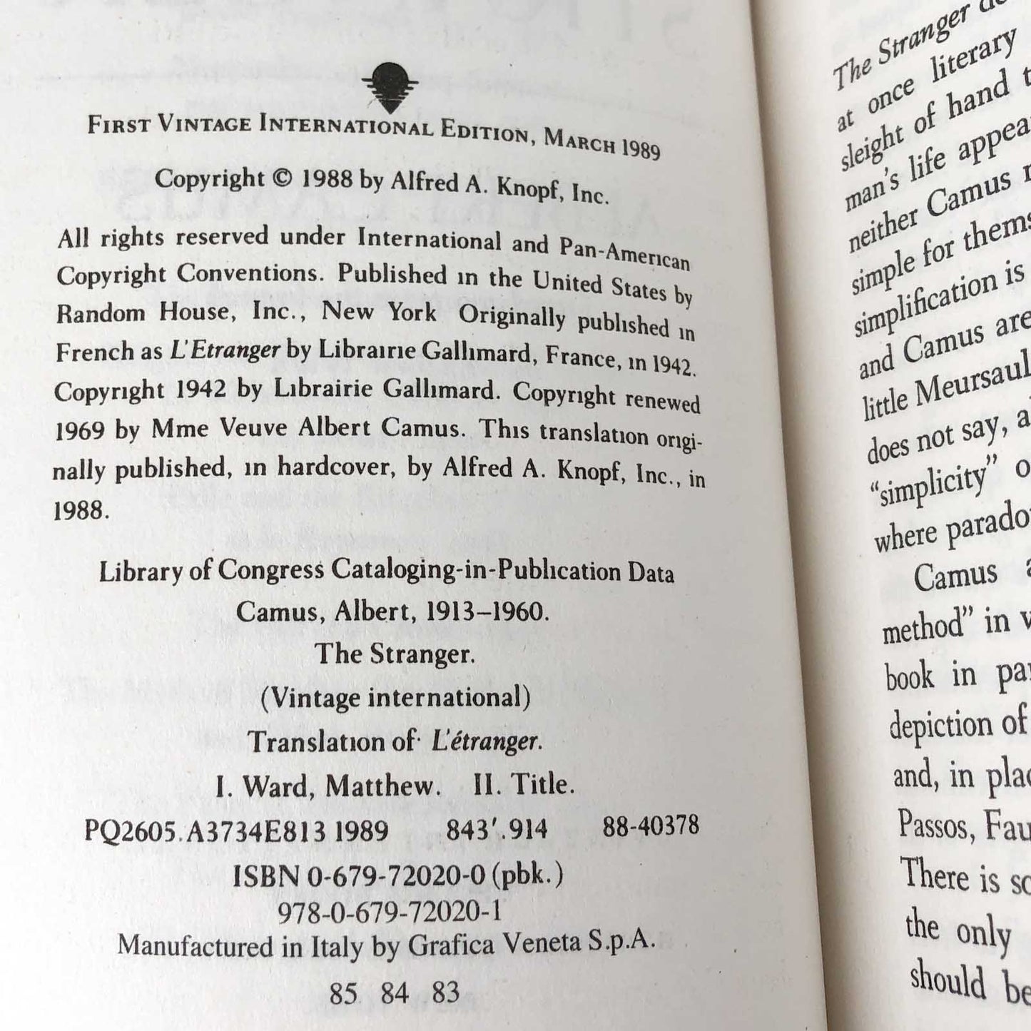 The Stranger by Albert Camus [VINTAGE TRADE PAPERBACK]