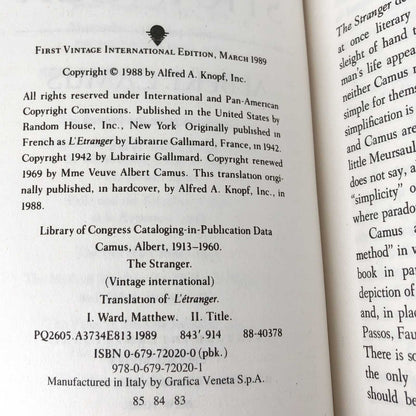 The Stranger by Albert Camus [VINTAGE TRADE PAPERBACK]