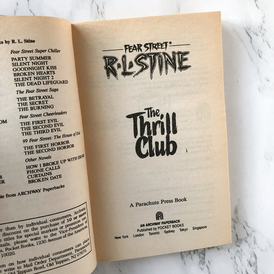 Fear Street #24: The Thrill Club by R.L. Stine [1994 PAPERBACK] - Bookshop Apocalypse