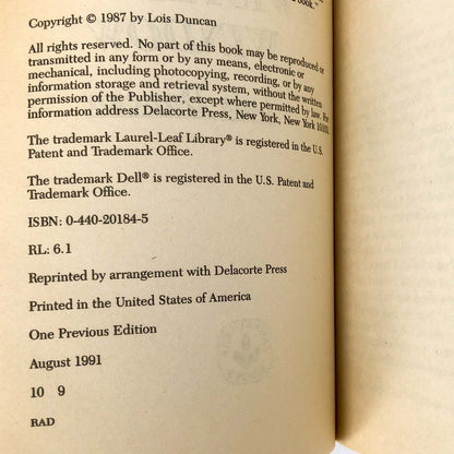 The Twisted Window by Lois Duncan [1991 PAPERBACK]