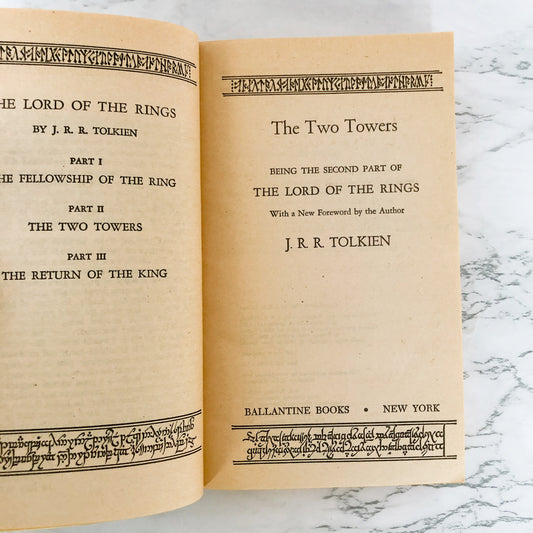 The Two Towers by J.R.R. Tolkien [1974 PAPERBACK] • Ballantine