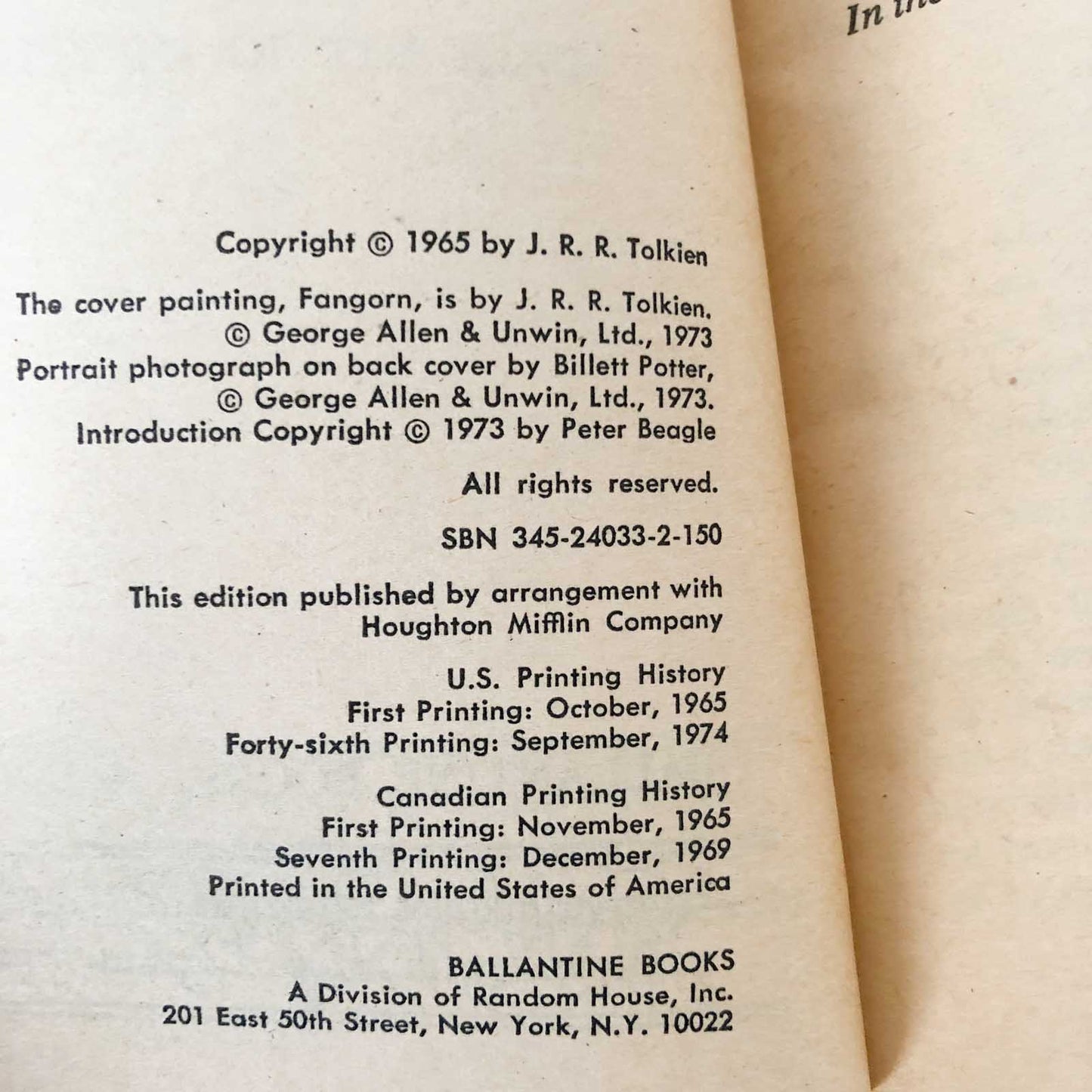 The Two Towers by J.R.R. Tolkien [1974 PAPERBACK] • Ballantine