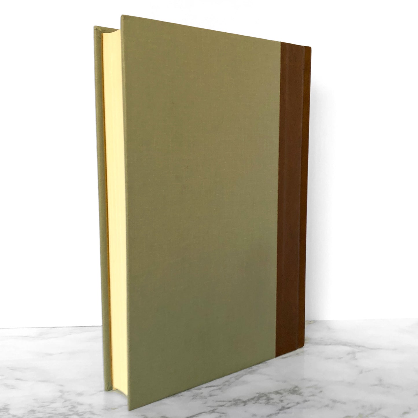 The Virginian by Owen Wister [ILLUSTRATED HARDCOVER / 1988]