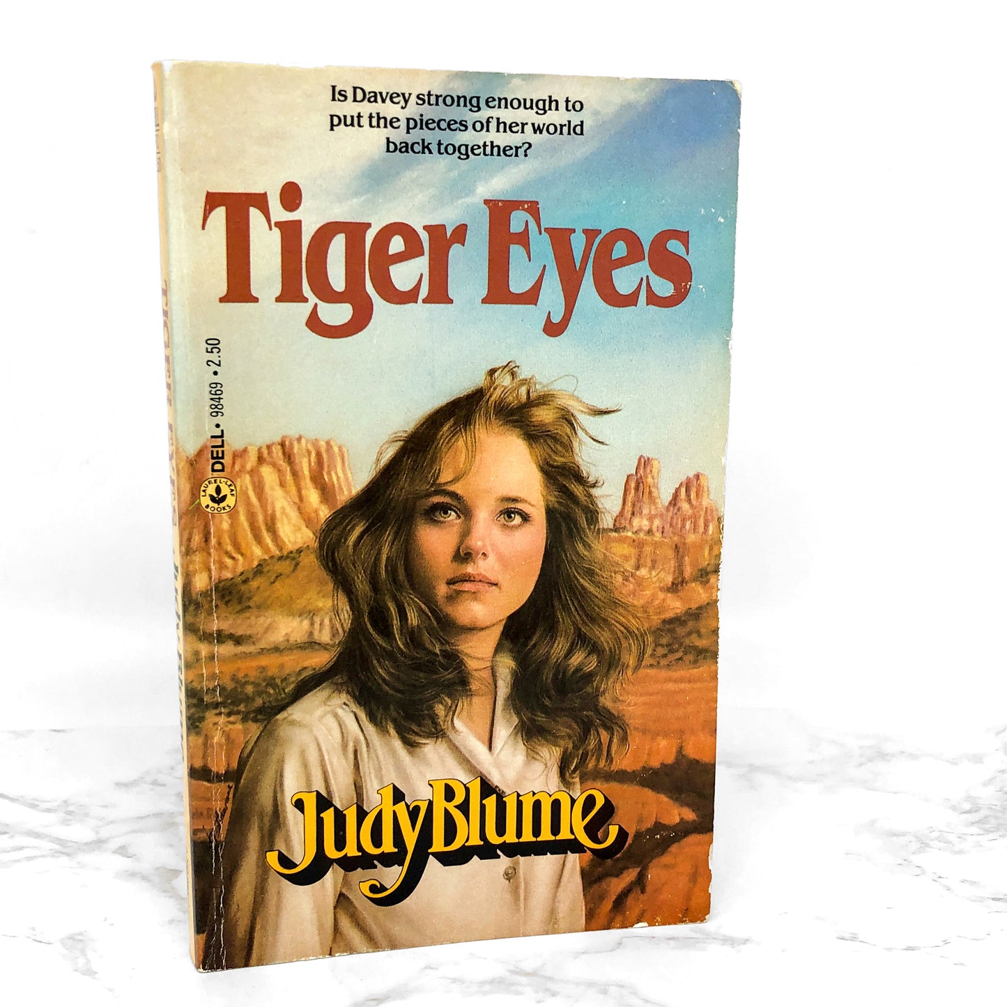 Tiger Eyes by Judy Blume [FIRST PAPERBACK PRINTING] 1982