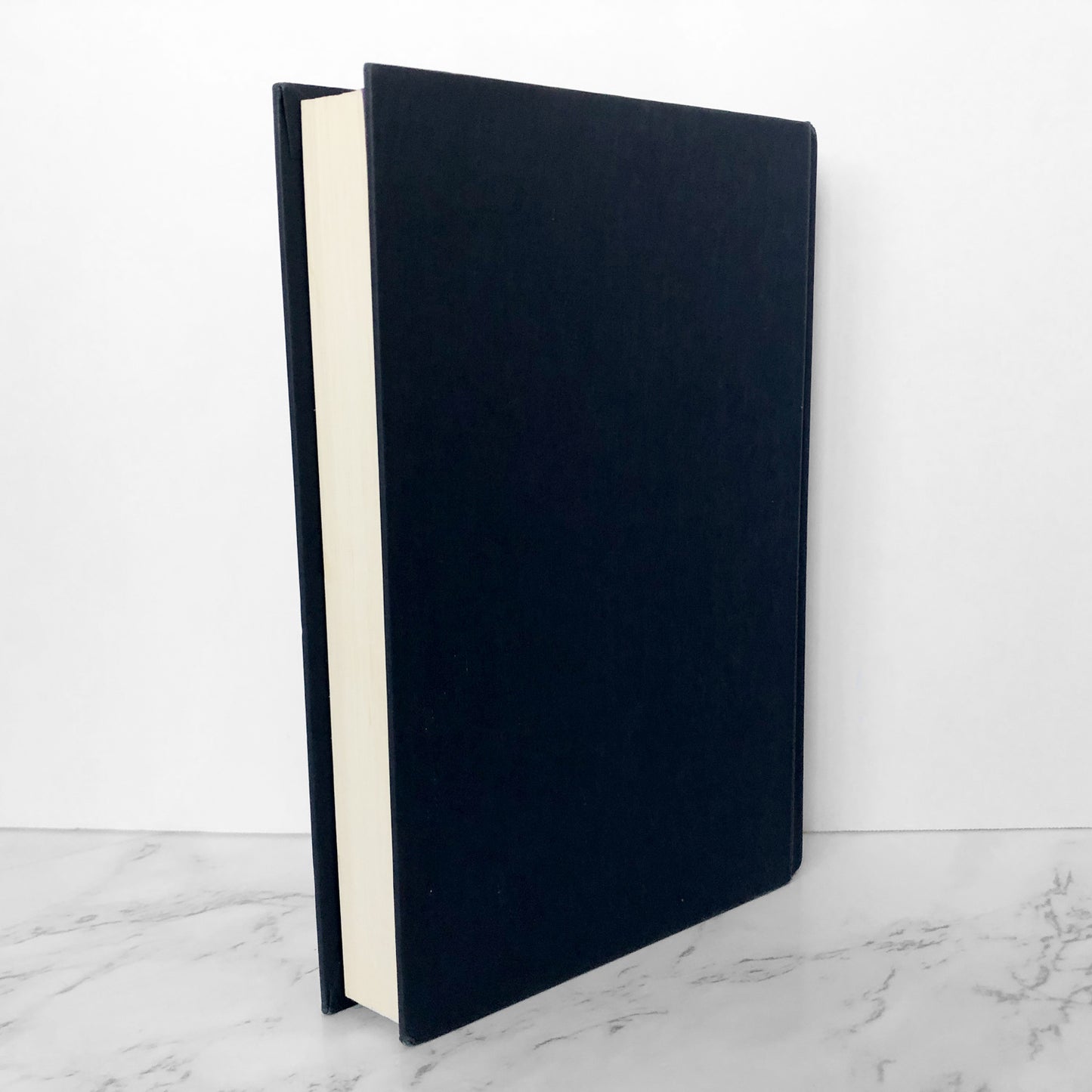 The Titan's Curse by Rick Riordan [SIGNED FIRST EDITION] - Bookshop Apocalypse