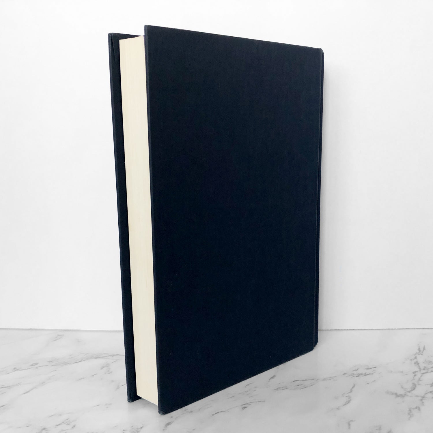 The Titan's Curse by Rick Riordan [SIGNED FIRST EDITION] - Bookshop Apocalypse