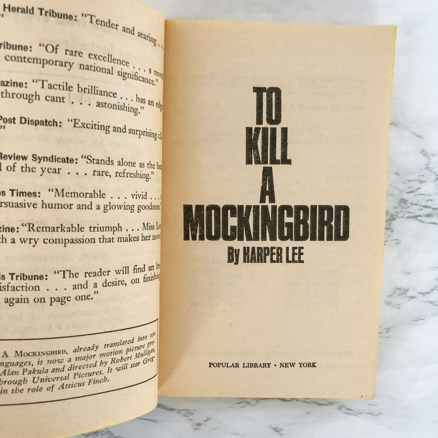 To Kill a Mockingbird by Harper Lee [1974 PAPERBACK]